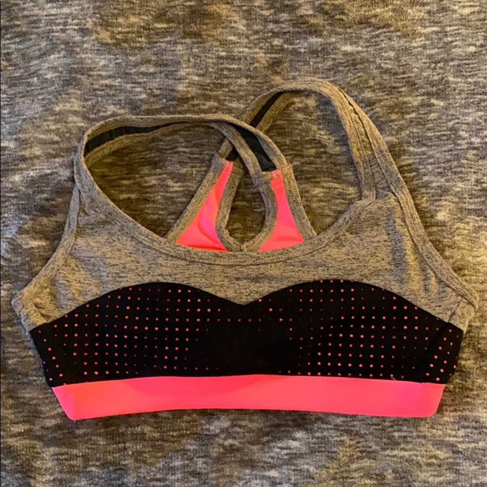 Runners Love Yoga sports bra